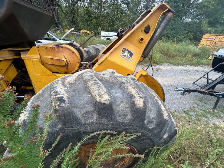 john-deere-440c-image-4