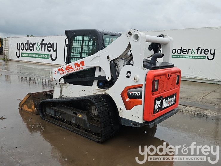 2023-bobcat-t770-image-3