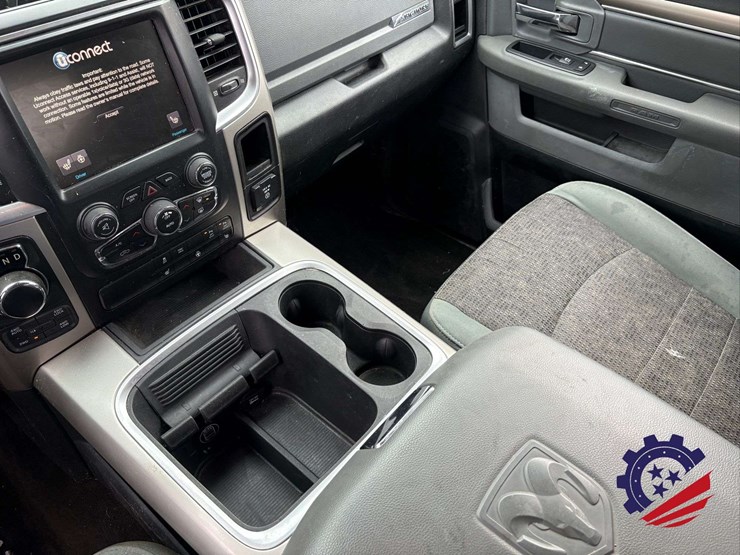 2016-dodge-1500-image-61