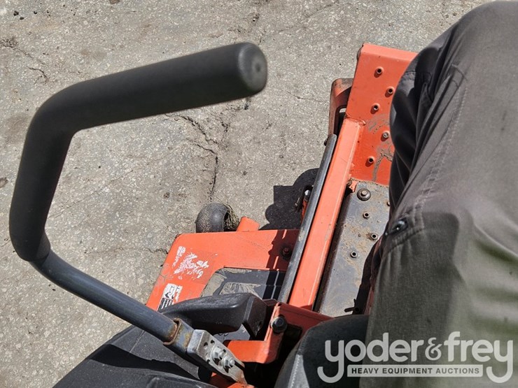 kubota-z121skh-image-19