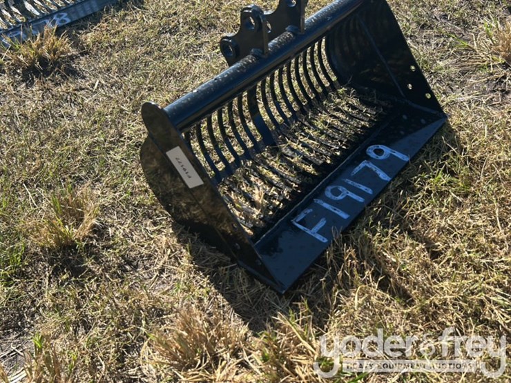 unused-captok-excavator-screening-bucket-image-4