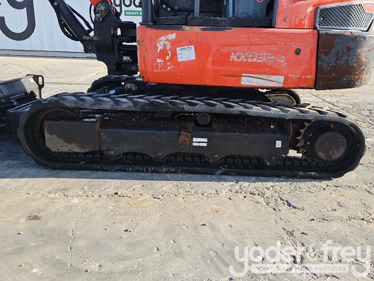 2018-kubota-kx033-4-image-23