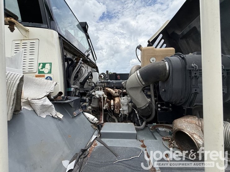 2020-terex-ta300-image-12