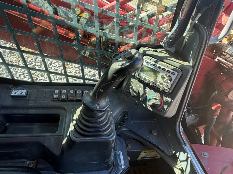 2016-takeuchi-tl10v2-image-19