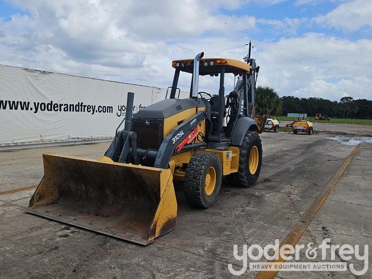 2020-deere-310sl-image-1