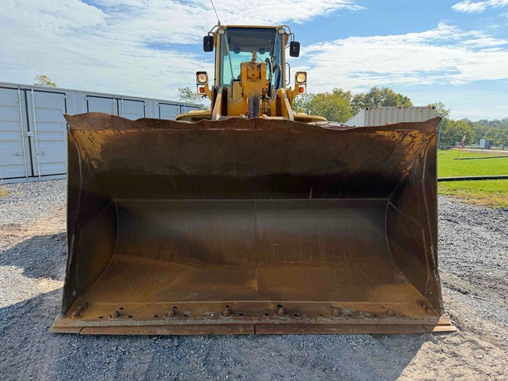 deere-744h-image-2