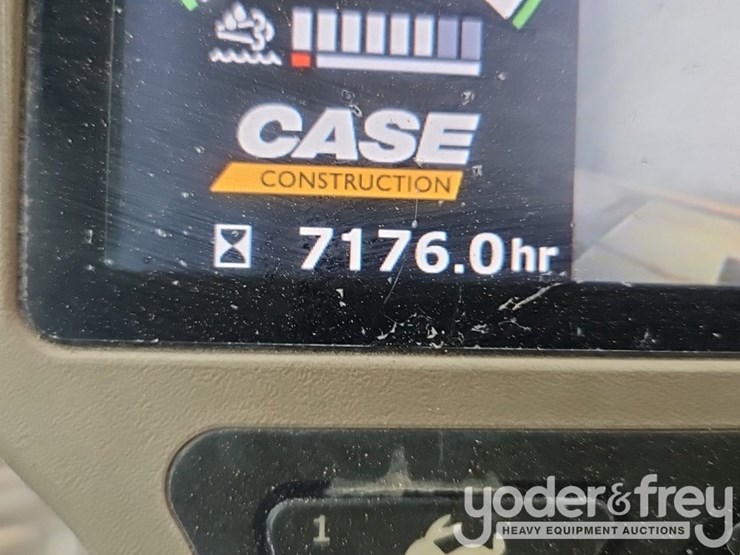 2015-case-cx350d-image-42
