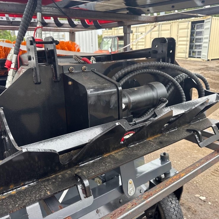 New GiYi Co Hydraulic Skidloader Logging Winch Model LW45
