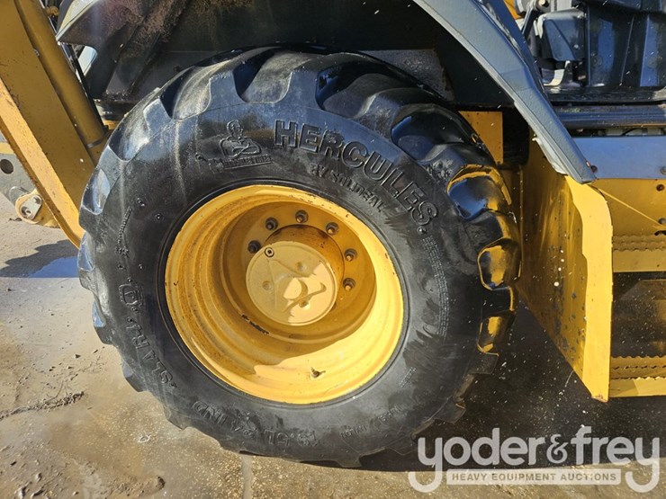2016-deere-310sl-image-8