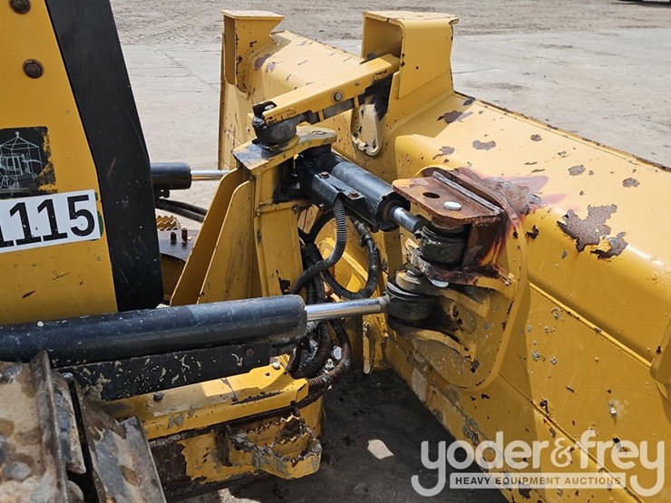 2018-caterpillar-d5k2-lgp-image-17