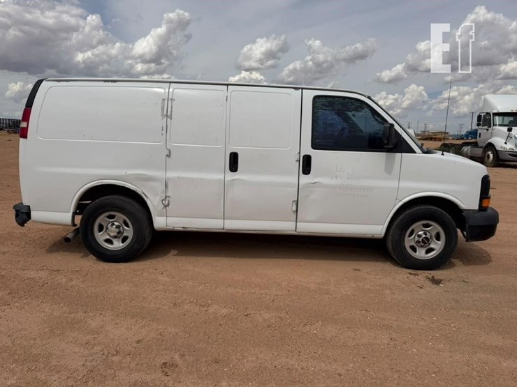 2005-chevrolet-express-1500-image-5