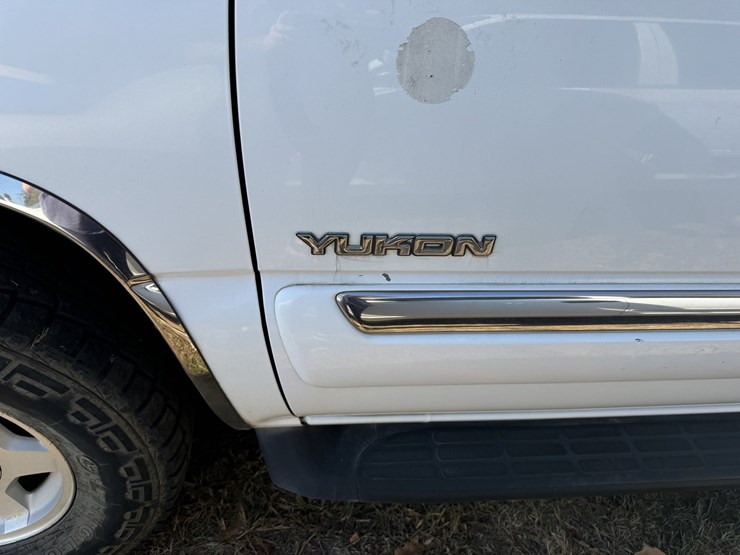 2005-gmc-yukon-image-37