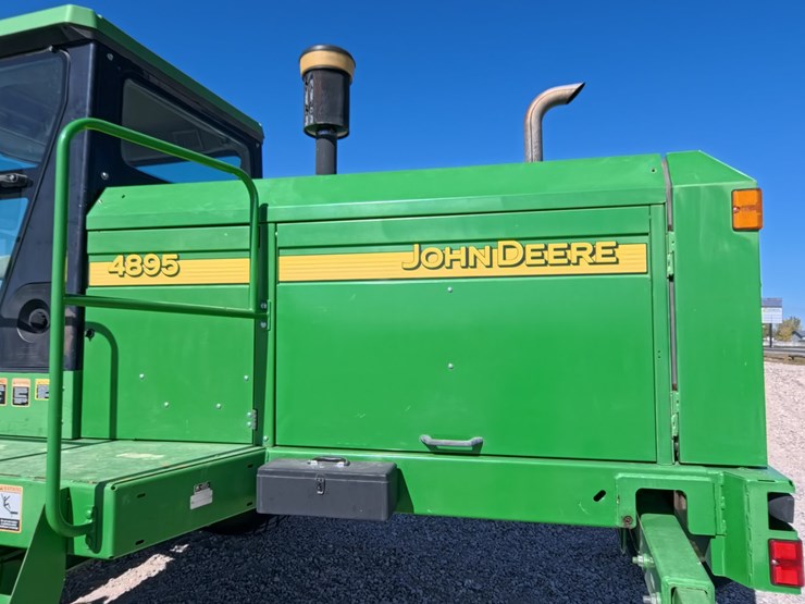 john-deere-4895-image-21
