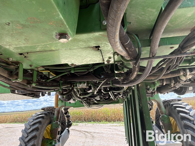 2009-john-deere-4830-image-13
