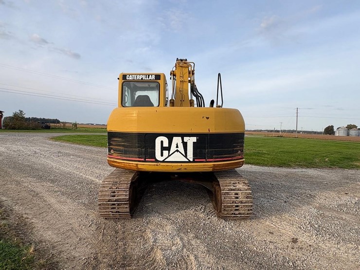 2004-caterpillar-311c-image-6