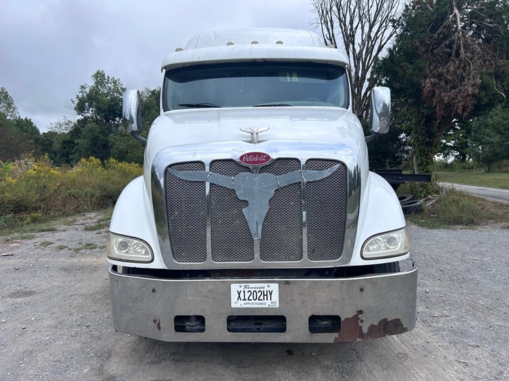 2006-peterbilt-386-image-12