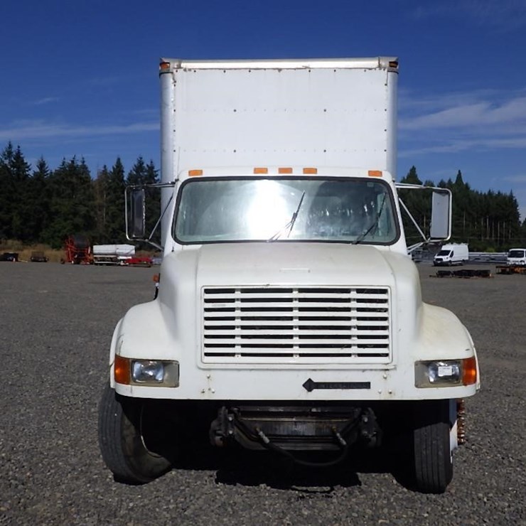 2000 INTERNATIONAL 4700