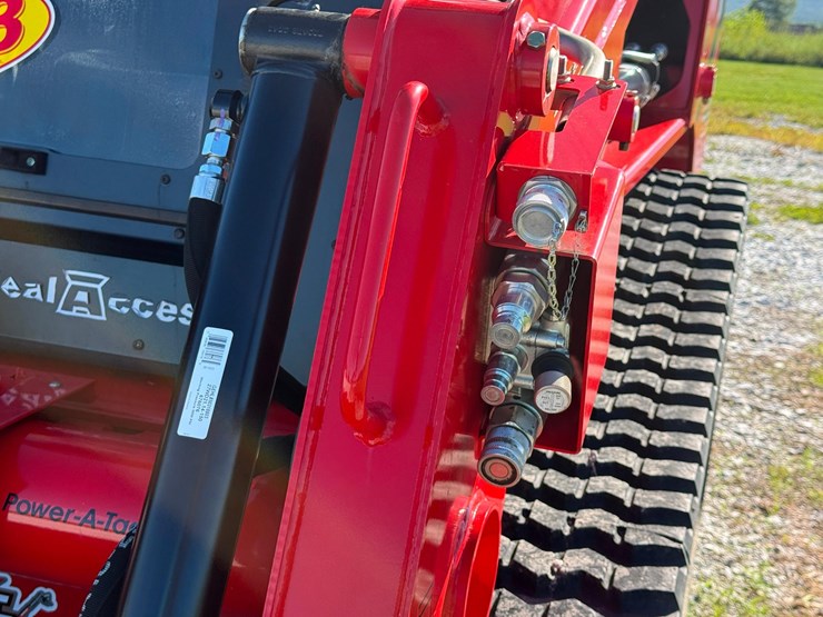 2023-manitou-2150rt-image-12