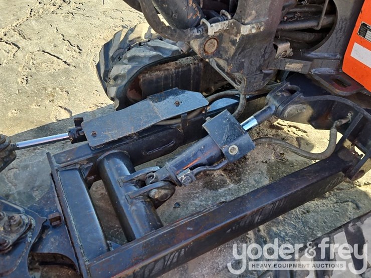 2018-kubota-kx033-4-image-22