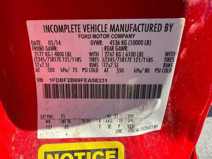 2015-ford-f250-sd-xl-image-18