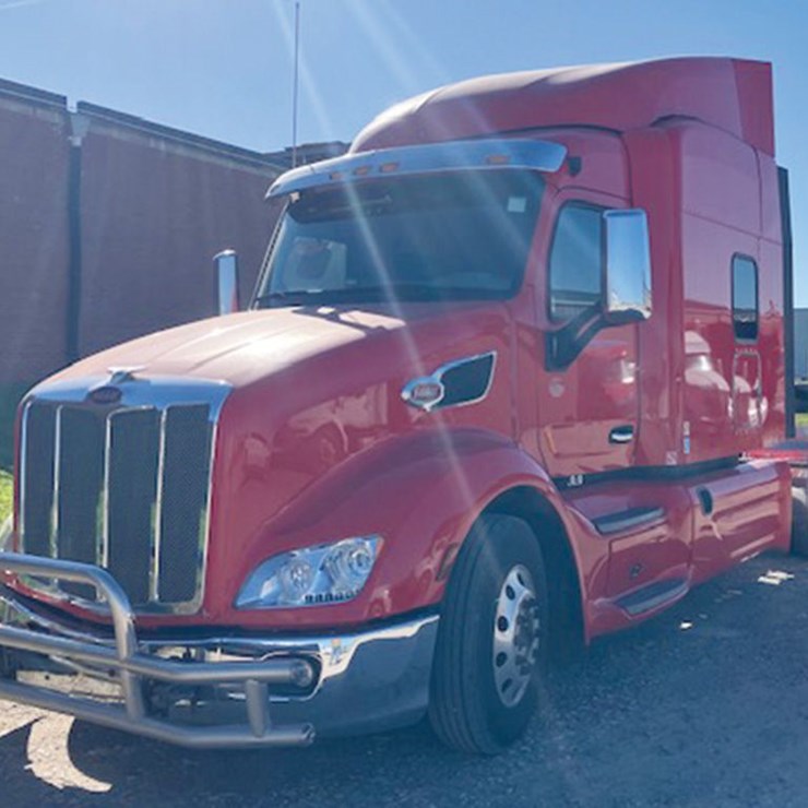 2020 PETERBILT 579