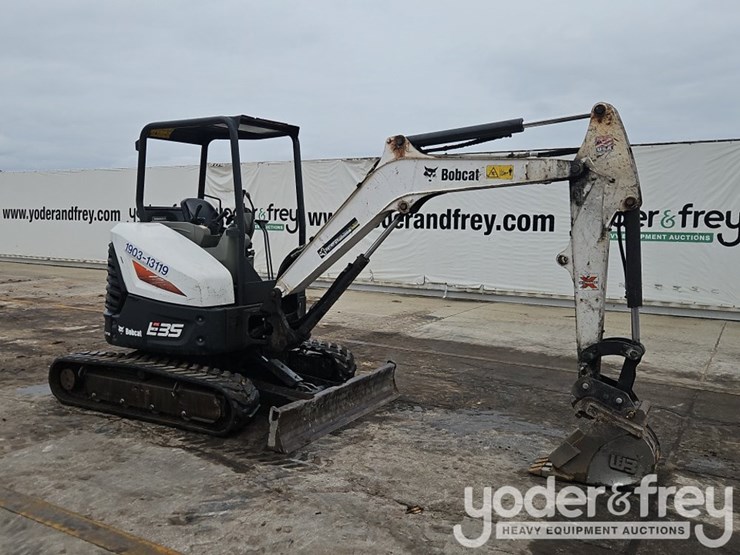 2019-bobcat-e35i-image-6