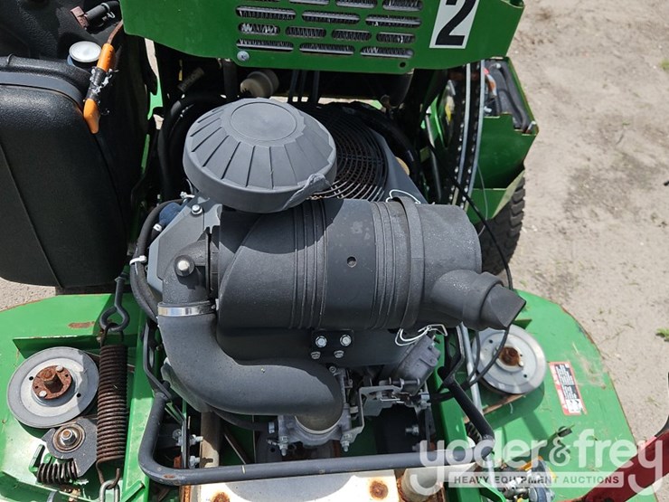 2020-john-deere-652m-image-11