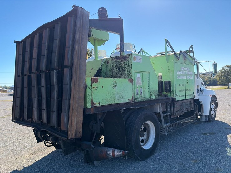 2008-kenworth-t300-image-11