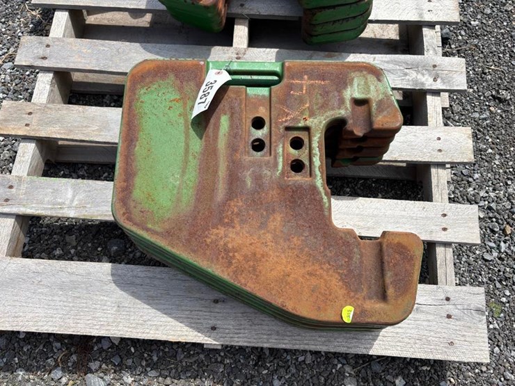 john-deere-suitcase-weights-image-3