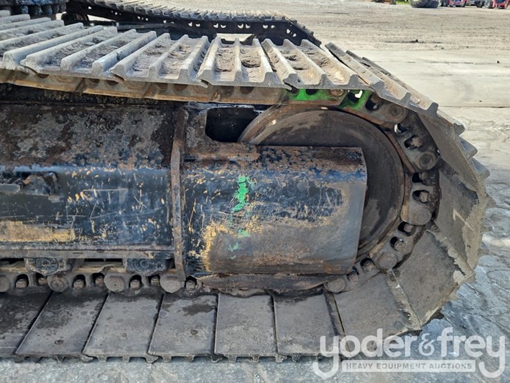 2019-caterpillar-336-image-12