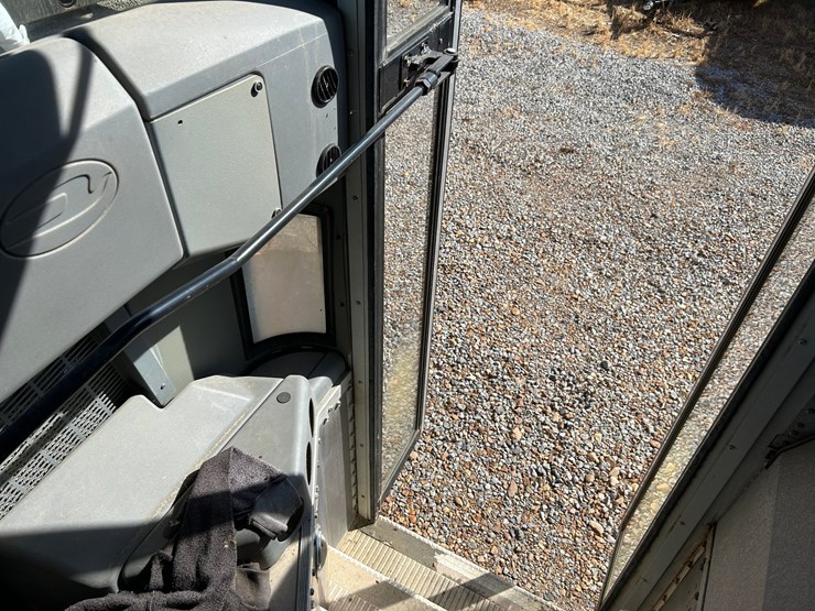 2007-caterpillar-c7-image-82