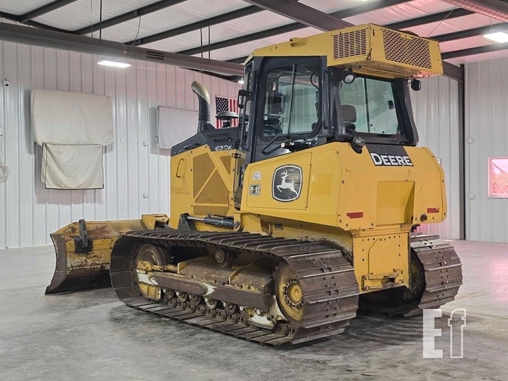2020-deere-650k-image-4