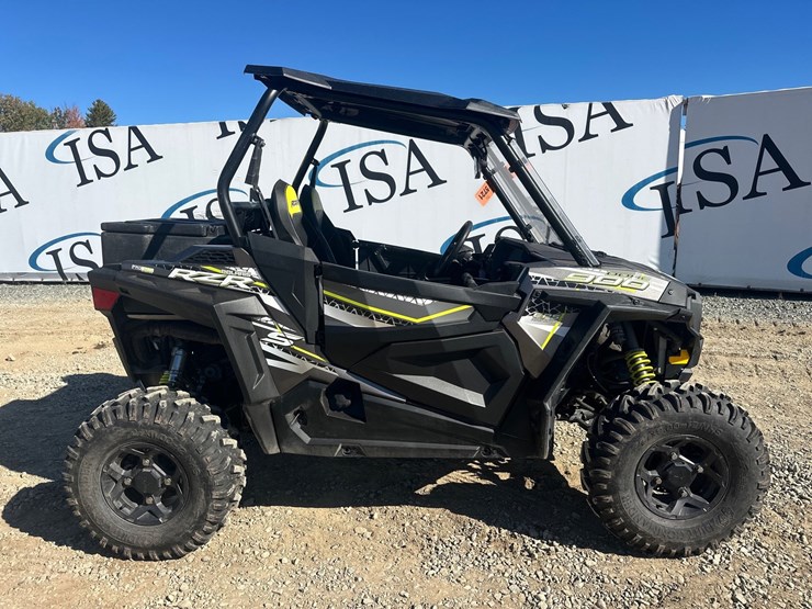 2017-polaris-rzr-900-image-6