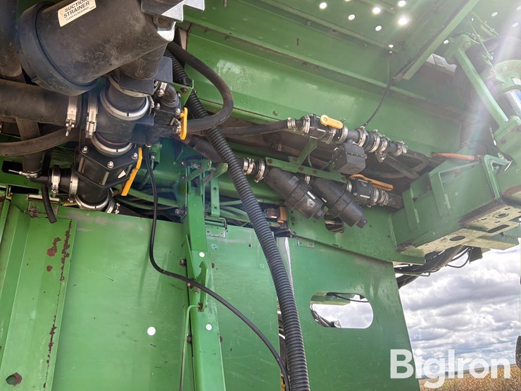 2009-john-deere-4830-image-11