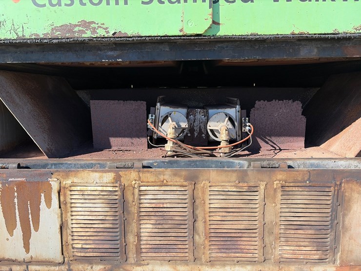 2008-kenworth-t300-image-5