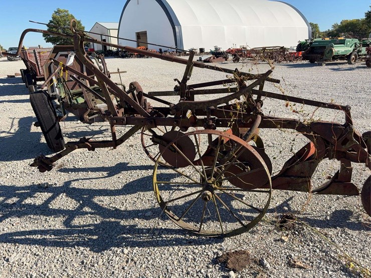 oliver-tnt-two-bottom-plow---rare!!!-image-4