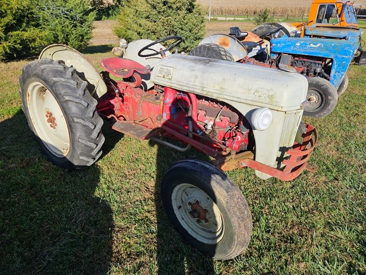ford-8n-image-7
