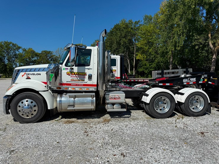 2010-international-lonestar-image-1