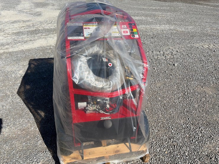 #101-•-hot-water-pressure-washer-system-image-8
