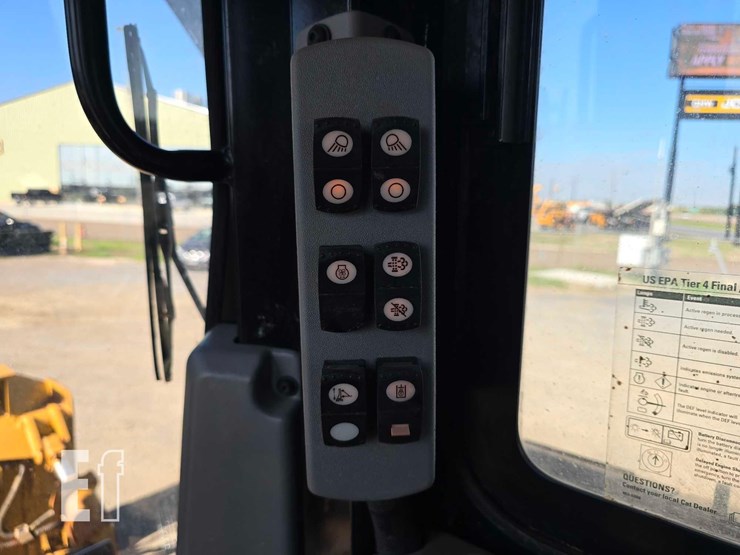 2016-caterpillar-d6t-xl-image-20