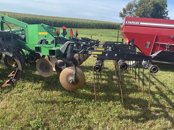 john-deere-2700-image-8