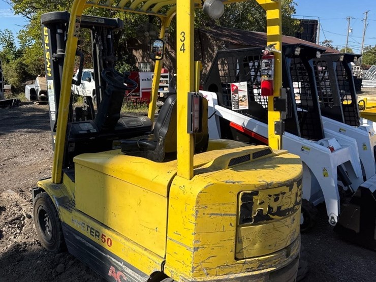hyster-co-triple-mast-electric-forklift-model-50ac-image-6