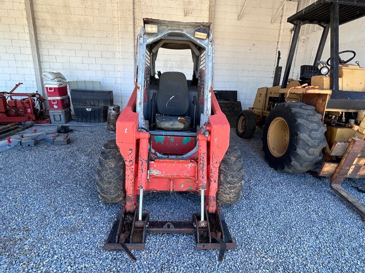#82-•-omni-quip-compact-skid-steer-image-12
