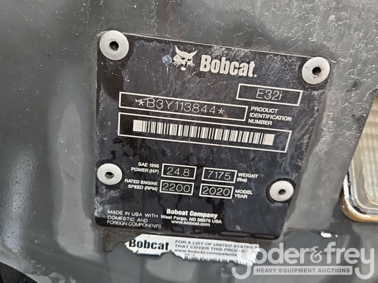 2020-bobcat-e32-image-37