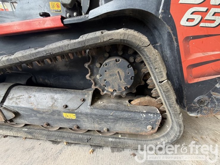 2020-kubota-svl65-2-image-8