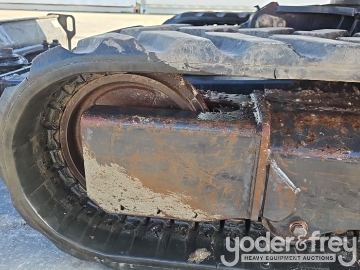 2018-kubota-kx033-4-image-24