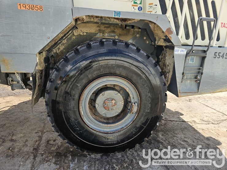 2020-terex-ta300-image-11
