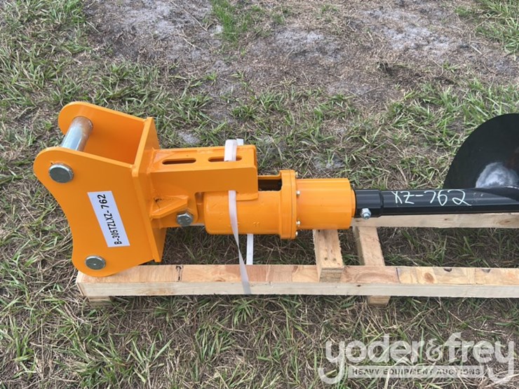 caterpillar-305-image-9