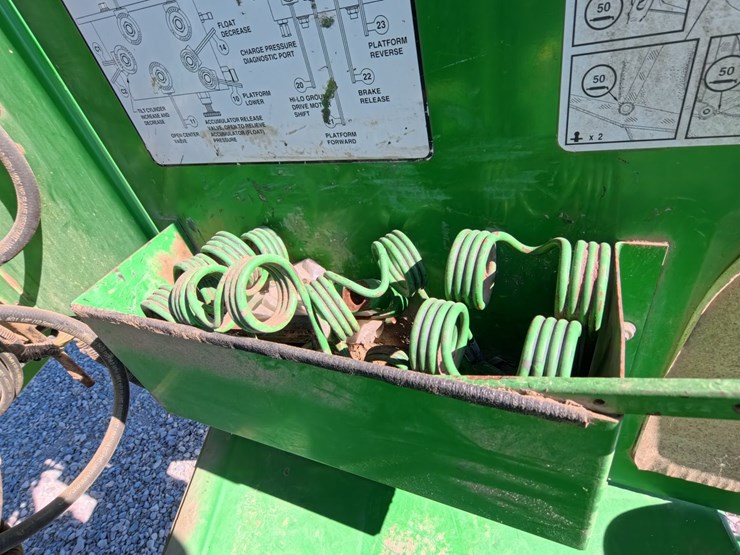 john-deere-4895-image-39