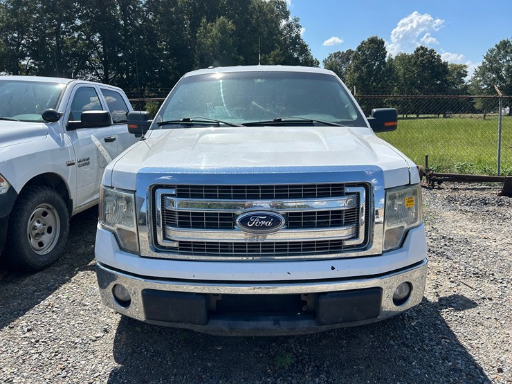 2014-ford-f150-xlt-image-10